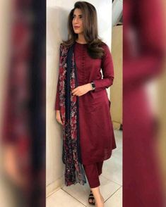 Stylish Kurtis Design, Sari Design, Churidar Designs, Simple Kurta Designs, Simple Kurti Designs, Long Kurti Designs, Long Dress Design, Kurta Neck Design, Salwar Kamiz