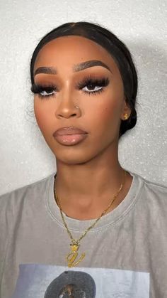 Neutral Graduation Makeup, White Under Eye Makeup Black Women, Bottom Lashes Makeup Black Women, Fall Birthday Makeup Looks, White Waterline Makeup Black Women, Makeup Looks With White Waterline, Prom Makeup Looks For Orange Dress, Classy Makeup Elegant Black Women, Red Make Up Looks On Black Women