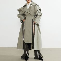 image_6 Modern Khaki Winter Outerwear, Khaki Outerwear For Winter Layering, Windbreaker Fashion, Color Video, Estilo Hipster, Long Trench, Coat Design, Body Warmer, Trench Coats Women