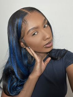 Brown Hair Colours, Highlighted Bob, Silver Pixie, Dark Blue Hair, Dark Caramel, Dyed Hair Inspiration, Quick Weave Hairstyles, Dyed Natural Hair, Pretty Hair Color