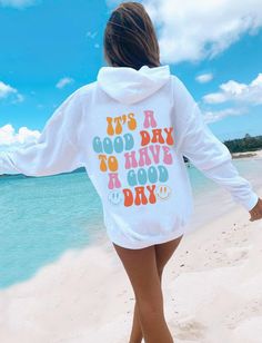 Beach Hoodies, Adrette Outfits