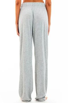 Cut from a lightweight cotton and modal blend, the lounge pant features a comfortable and relaxed fit with its soft elastic waistband and flattering wide legs. Cotton Citizen, Cami Nyc, Dressy Pants, The Lounge, Wide Legs, Cotton Hoodie, Artistry Makeup, Casual Denim, Ulla Johnson