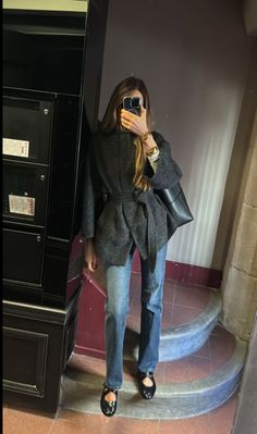 Demure Fall Outfits, Paris Mode, Elegante Casual, Fashion Mistakes, Mode Inspo, Dope Outfits, Mode Inspiration, Outfits Ideas, Fall Winter Outfits