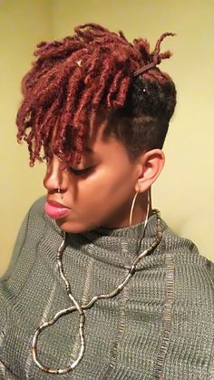 Dreds Locs Undercut, Locs With Tapered Sides Women, Tapered Locs Women, Shaved Locs Styles, Locs With Undercut Women, Locs With Shaved Sides, Hairstyle Locs