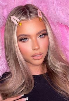 Barbie Hairstyle, Barbie Makeup, Glam Makeup Look, Blonde Hair Inspiration, Long Blonde, Long Blonde Hair, Hair Inspo Color, Aesthetic Hair, Blonde Hair Color