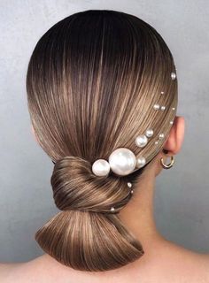 Classy Hairstyles, Simple Prom Hair, Hollywood Hair, Bridal Hair Inspiration, Beautiful Hairstyle, Low Bun, Hair Up Styles, Hair Crush