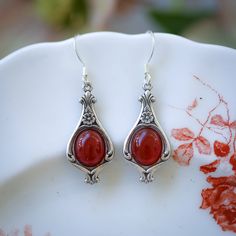 Carnelian Stone Drop Necklace Choose Minimalist Pendant - Etsy Red Carnelian Vintage Jewelry, Vintage Red Carnelian Jewelry, Handmade Classic Carnelian Jewelry, Mineral Jewelry, Filigree Necklaces, Oxidized Brass, Carnelian Stone, Funky Jewelry, Eye Earrings