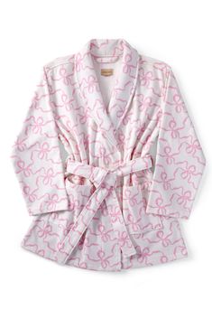 Cozy chic and so in love with our Indie Robe. Arriving in 100% cotton, these ultra-soft robes features our favorite florals and keep you comfy as you get ready for the day or night. Cute Robes Aesthetic, Cute Bath Robe, Loveshackfancy Robe, Trendy Christmas List, Coquette Robe, Cute Robes, Bow Clothes, Girly Items, Fancy Robes