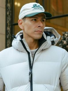 #newyork #mensfashion #travel #nyc #mens #winterjacket #jacket #winter Travel Nyc, Standing Collar, White Duck, White Ducks, Body Heat, Detachable Hood, Duck Down, Winter Months