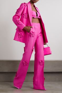 Zendaya attended Valentino’s Fall '22 runway show wearing these striking fuchsia pants. Stitched with 3D floral appliqués, they’re cut from wool and silk-blend crepe with a high rise. Wear yours with pumps. Floral Suit Jacket, Crepe Blazer, Pink Suit, Blazer Set, Skirt Maxi, Floral Blazer, High Waisted Flares, Pink Blazer, Looks Chic