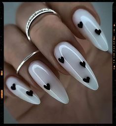 Acrylic Nails White Chrome Nails, Easy Nail Art Designs, Nails Pastel, Heart Nail Designs, Milky Nails, Basic Nails, Black Hearts, Acrylic Nails Coffin Pink, Silver Nails