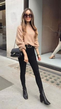 Outfits For 21 Year Olds, Date Night In Paris Outfit, Casual Office Outfit Winter, Warm Winter Work Outfits, Classy Cold Weather Outfits, Cold Business Casual Outfits, Winter Business Casual Outfits Cold Weather Office Wear, Winter Professional Outfits Women, Fall Dinner Outfit Classy