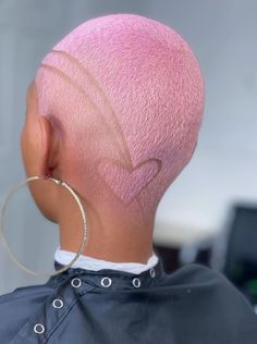 Short Pink Hair, Low Haircuts, Fade Haircut Women, Buzz Cut Styles, Pink Short Hair, Buzzed Hair Women, Shaved Head Designs, Shaved Hair Women, Short Hair Designs