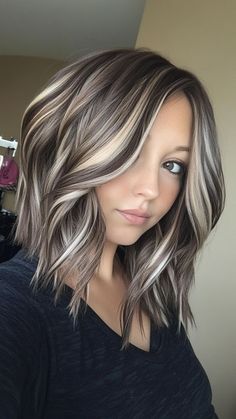 20 Stunning Hairstyles: Chunky Highlights Ideas Dark Hair Color With Highlights Ideas, Blonde Dark Brown Highlights, High Light Blonde Hair, Painted Blonde Balayage, Highlights And Lowlights For Grey Hair, Chunky Highlights For Black Hair, Platinum Blonde Hair With Dark Lowlights, Short Hair Chunky Highlights, Blonde Hair With Dark Brown Underneath