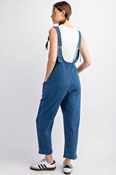 Mineral washed solid sleeveless jumpsuit featuring adjustable straps, a scoop neckline, two open front pockets and is a straight leg style. Model is 5'9" and wearing a small.75%COTTON 23%POLYESTER 2%SPANDEX Washed Denim, Sleeveless Jumpsuits, Denim Jumpsuit, Men's Collection, Denim Wash, Scoop Neckline, Front Open, Adjustable Straps, Straight Leg