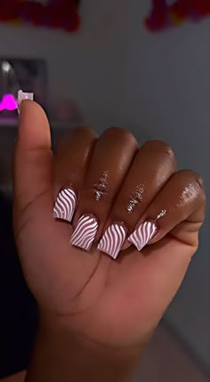 Short Acrylic Nails Designs Birthday, Lines On Nails