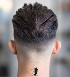 Latest Haircut For Men, Best Mens Haircuts, Types Of Fade Haircut, Men Fade Haircut Short, Men Hairstyle, Men's Hairstyle, Barber Haircut, Mens Hairstyles Thick Hair, Cool Mens Haircuts