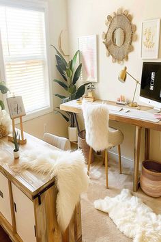 Elegant and cozy home office decorating ideas for women with luxurious decor and practical elements. Cozy Home Office Ideas, Office Ideas For Women, Home Office Ideas For Women, Home Office Decorating Ideas, Feminine Home Offices, Cozy Home Office, Office Decorating, Home Office Ideas, Cozy Home