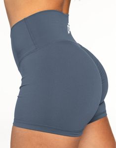 Introducing our seamless women's shorts. We've named these shorts LUXE because they're next level in high quality and comfort. Built with a special blend of nylon and spendex to allow for more freedom of movement during your most rigorious workout sessions. It contains stretchy, moisture-wicking fabric to keep you cool and without distractions to perform at your best! Rose is 5'6'' wearing size S 80% Nylon / 20% Spandex 4.4 inch inseam Designed with Pefect Scrunch Squat proof Best Rose, Seamless Shorts, Break The Stigma, Workout Session, Jogger Shorts, Squat Proof, Freedom Of Movement, Grey Women, Blue Jacket