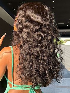 Hair Name: M-cap Wear Go Glueless Wig Hair Style: Wand Curl Hair Length: 8-32inches Wig Weight: 180-260g/Wig (Depending on Length and Density) Color: Natural Black Density: 180% Cap Size: Medium, 22.5inch (Customize Size Service >) Lace Size: 9x6 Pre-cut HD Lace Quality: 100% Human Hair Wigs Last for More Than One Year Lace Top Swiss HD Lace,Transparent Lace Shipment: DHL, FedEx, or UPS 3-10 Business Days Curl Hair, Glueless Wig, 100 Human Hair Wigs, Colored Wigs, Short Bob Wigs, Hair Sale, Hair Density, Wand Curls, Blonde Ombre