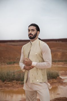 By Runit Gupta Marriage Photoshoot, Traditional Ideas, Best Wedding Suits, Wedding Kurta, Mens Work Outfits, Wedding Dresses Men Indian