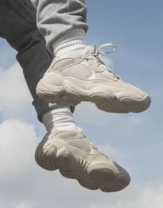 Jason Grace, Yeezy 500, Yeezy Shoes, Bone White, Swag Shoes, Streetwear Men Outfits, Sneakers Men Fashion, White Aesthetic