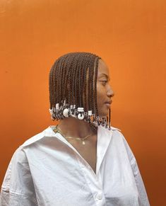 Beaded Bob Braids, Bob Box Braids With Beads, Braided Bob With Beads, Braid Bob With Beads, Bob Cornrow Braids, Cornrows No Extensions, Bob Braids With Beads, Braids Bob With Beads, Natural Hairstyles With Beads