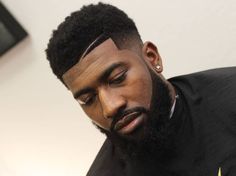 African American Haircuts, Fade Beard, Men Fade Haircut Short, Curly Hair Fade, Barbers Cut, Low Fade Haircut, Beard Game