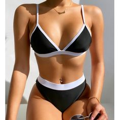 Material: Polyester
Gender: Women
Item Type: Bikinis Set
Color: Black
Size: S, M, L Online Store, Black, Color