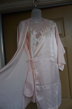 "Robe is missing tie belt -- Josie nightgown and robe features: Era: 1990s Color: pink Material: 100% polyester Care Instructions: Machine Wash Gentle/ Tumble Dry Low Condition: Good Vintage Condition. Nightgown measured across front laid flat Chest: 21\" Waist: 19\" Hips: 20\" Length: 30\" to 34\" - varies a bit" Vintage Pink Sleepwear For Wedding Night, Long Pink Robe For Wedding Night, Pink Spring Night Robe, Vintage Pink Sleepwear For Spring, Vintage Pink Sleepwear For Bedtime, White Lace Robe, Lingerie Nightgown, Vintage Pink Nightgown, Nightgown And Robe