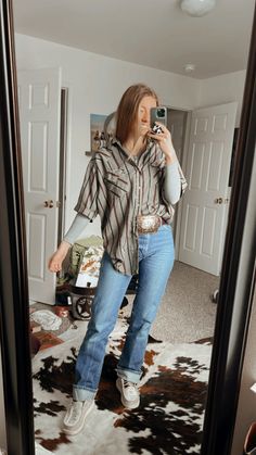 Punchy Western Outfits, Punchy Outfits, Lane Frost, Suede Vans, Western Girl Outfits, Casual Country Outfits, Southern Outfits, Country Style Outfits, Western Wear Outfits