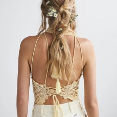 Turn On The Charm In This High-Neck Bodysuit With Rich, Romantic Lace And Sleek Cutaway Shoulders. Summer V-neck Lace Bodysuit, Backless Lace Bodysuit For Summer, Beige V-neck Bodysuit For Spring, Spring Beige V-neck Bodysuit, Slim Bodysuit, Sequin Bodysuit, High Neck Bodysuit, Free People Bodysuit, Floral Bodysuit