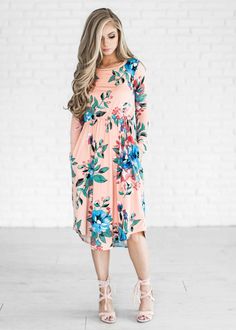 floral, spring dress, floral dress, easter dress, shop, style, fashion, blonde hair, ootd, womens style, womens fashion, blonde, hair Floral Pocket, Pocket Dress, Dream Dress, Modest Fashion, Cute Dresses, Spring Outfits, Fashion Inspiration, Dress To Impress