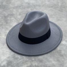 Product Category: Top HatSuitable seasons: winter, spring, autumnHat style: flat topHat brim style: big brimColor: white, graySize: M (56-58cm) Jazz Hat, Seasons Winter, Felt Hat, Top Hat, Felt, Sun, Hats, Grey