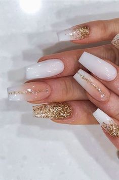 Gold Acrylic Nails, Glamour Nails, Nails Design With Rhinestones, Gold Nail, Long Acrylic Nails Coffin, Coffin Shape Nails, Bling Acrylic Nails, Coffin Nails Designs