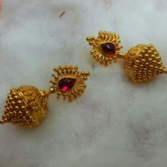 Bugadi Earring Design In Gold, Bugadi Earring Design, Earrings Gold Design, Bugadi Earrings, Gold Temple Jewellery, Gold Jewelry Outfits