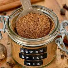 Make Lebanese 7 spice using allspice, cinnamon, cumin, coriander, black pepper, cloves, and nutmeg—perfect for Middle Eastern recipes. Maamoul Recipe, Lebanese Meat Pies, Kibbeh Recipe, Labneh Recipe, Pickled Turnips, Fattoush Salad, Tabbouleh Salad, Lebanese Cuisine