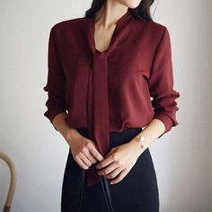 Work Outfits Frauen, Ladies Chiffon Shirts, Bow Tie Blouse, Bow Ribbon, Long Dress Casual, Spring Shirts, Chiffon Shirt, 가을 패션, Work Outfits Women