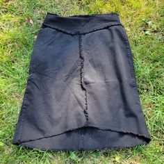 Vintage Y2k Frayed Black skirt!! mid-rise midi skirt with fray detailed seams and A-line fit. By Starwear Redefined! Size 18 with slight stretch.Waist: 38"Hips: 50"Length: 26 1/2"-31 1/2" Cheap Vintage Medium Wash Skirt, Y2k Cotton Bottoms With Frayed Hem, Stretch Summer Skirt With Frayed Hem, Stretch Skirt With Frayed Hem For Summer, Summer Stretch Skirt With Frayed Hem, Stretch Denim Cutoff Skirt With Frayed Hem, Edgy Fitted Denim Skirt With Frayed Hem, Edgy Fitted Cotton Denim Skirt, Edgy Fitted Denim Skirt