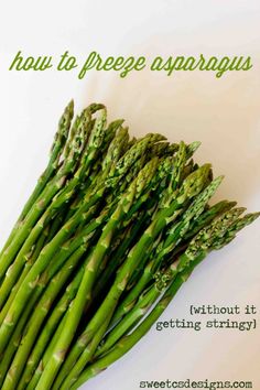 asparagus with the title how to freeze asparagus without getting stinky