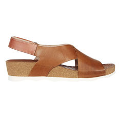 Step into adventure with the Pikolinos Mahon Wedge Sandal (W9E-0912). Featuring a leather blend upper and synthetic sole, this women's wedge also comes with a leather blend lining and cushioned insole. Pair them with clam diggers or a dress for a versatile chic look. Leather Wedge Sandals, Womens Wedges, Leather Wedges, Wedge Sandal, Wedge Sandals, Brandy, Wedges, Sandals, Leather