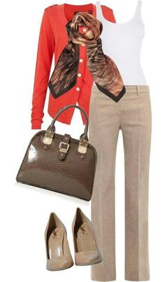 Khaki Pants Outfit, Khaki Pants Women, Summer Work Outfits, Professional Attire, Outfit Trends, Casual Work Outfits