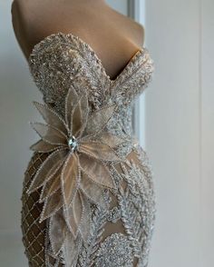 Shimmery Dresses, Shimmery Dress, Chic Dress Classy, Gowns Dresses Elegant, Womens Trendy Dresses, Prom Girl Dresses