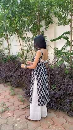 Latest Saree Trends, Comfy Summer Outfits, Trendy Outfits Indian, Outfits Indian, Latest Saree, Stylish Photo, Traditional Indian Dress