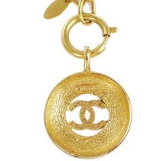 Brand: Chanel Model: Coco Mark Color: Gold Material: Metal Inclusions: / Dimensions: inner Circumference: 56 cm charm Length: W 3 x H 4 cm Serial number: NA Country of origin: France Assured Product ity: This product is supplied by a renowned and trusted partner. With this purchase, you are preserving iconic craftsmanship, celebrating heritage, and embracing the beauty of conscious shopping.Delivery 5-8 or 10-15 working days Please note that during high season and Sale period, delivery times may Luxury Charms Necklace, Luxury Metal Necklaces With Charms, Luxury Medallion Jewelry With Logo Charm, Designer Gold Jewelry With Lobster Clasp, Luxury Round Necklaces With Gold-tone Logo Plaque, Luxury Gift Necklace With Gold-tone Logo Plaque, Luxury 14k Yellow Gold Charms, Classic Gold-tone Logo Plaque Necklace, Luxury Pendant Jewelry With Gold-tone Logo Plaque