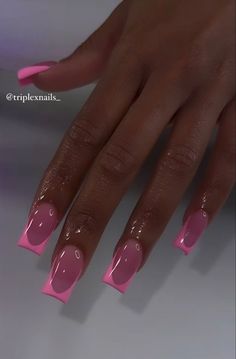 Nails Acrylic Soft Pink, Cute Freestyle Nails Short, French Nails V Shape, V Shaped French Tip Nails Short, Nail Shop Aesthetic, Classy Baddie Nails Short, Short Baddie Nail Designs, Pink Powder Acrylic Nails, Clear Pink Acrylic Nails