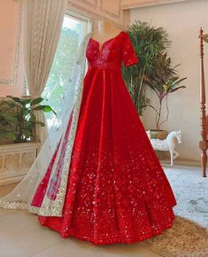 Boll Grown Dress, Umbrella Kurta, Red Anarkali Dress, Red Wedding Gowns, Function Dresses, Lehenga Designs Simple, Anarkali Dress Pattern, Gown Pattern, Bridal Dress Fashion