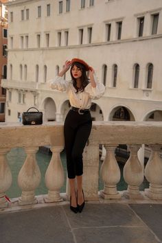 Slow Fashion Brands, Made Clothing, Belarus, Looks Vintage, Parisian Style, Slow Fashion, Silk Blouse, Classy Outfits