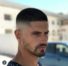 Very Short Hair Men, High And Tight Haircut, Short Fade Haircut, Buzz Cut Hairstyles, Gents Hair Style, Classic Haircut, Men's Hairstyle, Men's Short Hair, Mens Haircuts