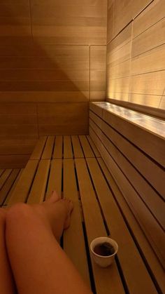 Spa Birthday Aesthetic, Pamper Routine Aesthetic, Pamper Day Aesthetic, Spa Photo Ideas, Wellness Spa Aesthetic, Pampering Aesthetic, Staycation Aesthetic, Spa Day Aesthetic, Sauna Aesthetic